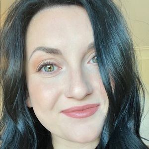 Meet your Posher, Ali